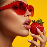 ЕбаЛэнд|Русская озвучка порно|Taboo|Milf